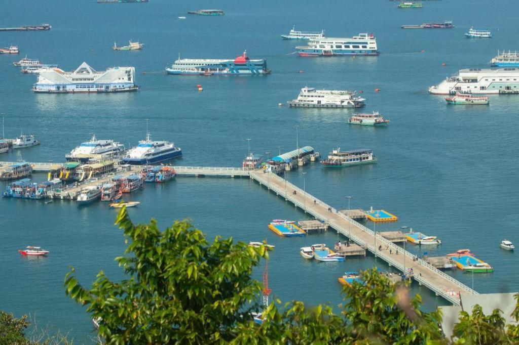 Lido Beach Hotel Pattaya Dış mekan fotoğraf