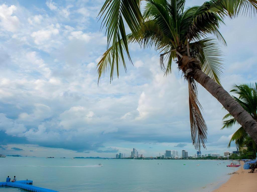Lido Beach Hotel Pattaya Dış mekan fotoğraf
