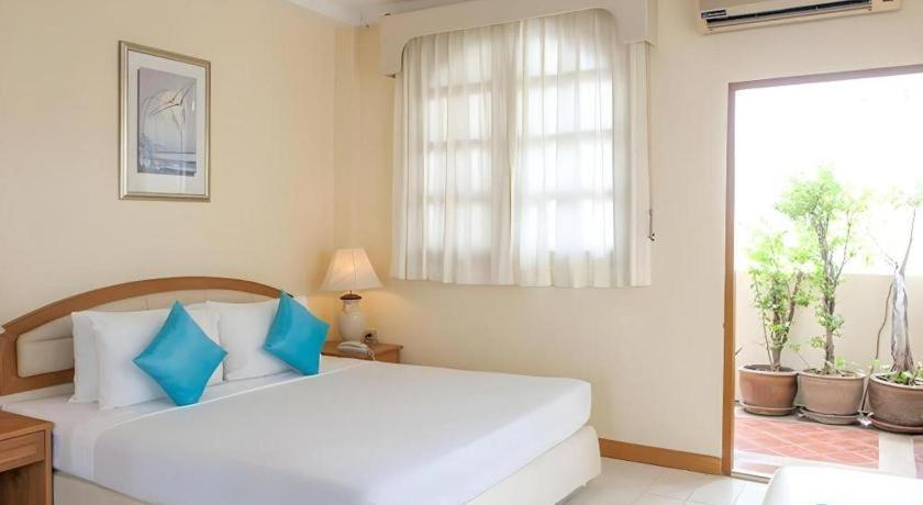 Lido Beach Hotel Pattaya Dış mekan fotoğraf
